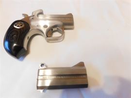 Bonded Arms Derringer 357mg/ 38 special. 410ga. /45 cal extra barrel. Made in Grandberry, TX  Black ash/Texas Star Grips 