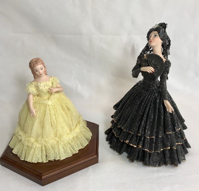 Black Lace and Yellow Laced Gowned Beauties       http://www.ctonlineauctions.com/detail.asp?id=719922