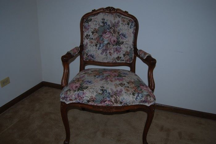 Ethan Allen Queen Anne Chair