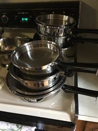 Amway "Queen" stainless steel cook ware set