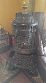 Antique cast iron parlor stove patent July 24th 1900