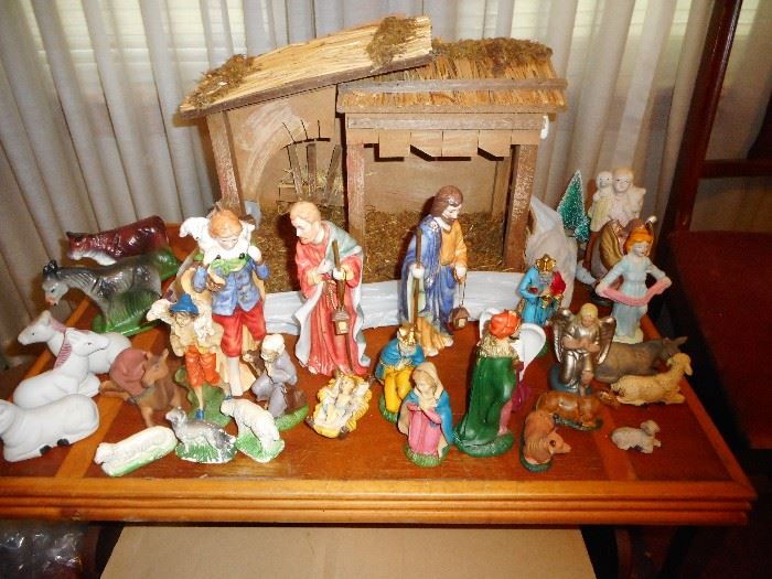 Nativity Scene with Creche