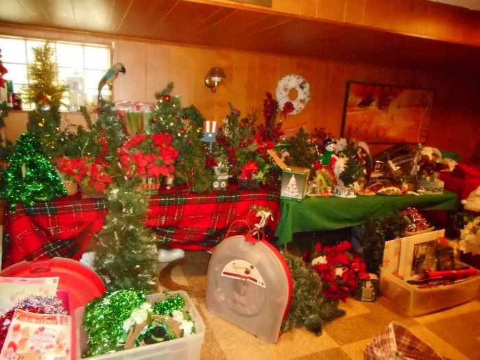ANY KIND OF TABLE TOP DECORATIVE TREE..WE HAVE IT..Evergreen, Tinsel, Glittery, Berries... WREATHS..HOLY WREATHY!!!