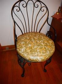 Mid Century Woodard Chantilly Patio Chairs (4)