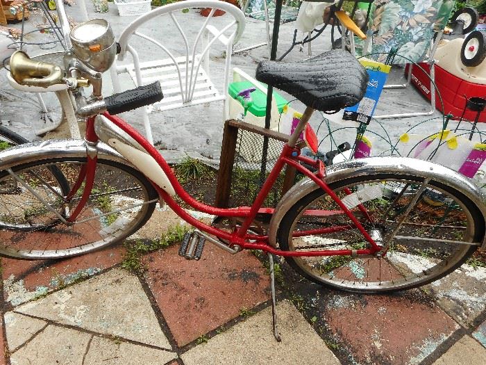 Vintage Schwinn Girls Bike