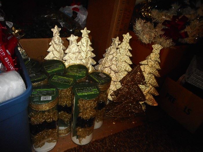 EVERY SORT OF Christmas..decorative TREE..Christmas trees in boxes..table top, 