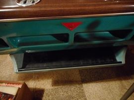 Metal Turquoise Ball Return 