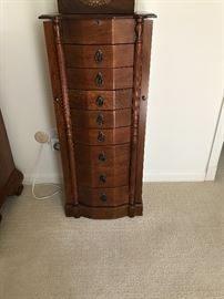 Jewelry Chest 