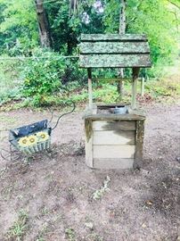 Old wishing well yard decor