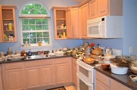 Kitchenware ...loaded