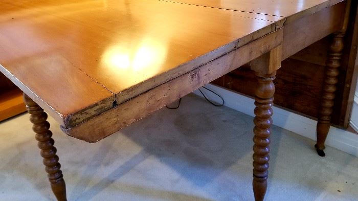 antique maple drop leaf gate leg dining table