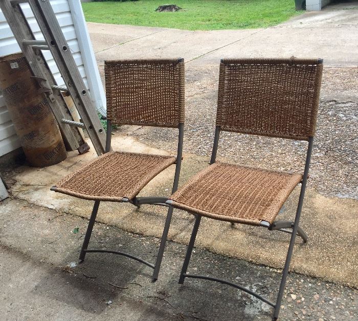  Lots of Tools & Architecture Repurpose Items, Great Wicker Folding Chairs
