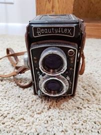 Beautyflex Antique Camera