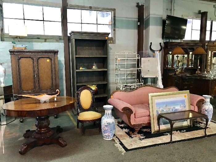 Antique & Household Auction in Jacksonville, FL starts on 6/9/2018