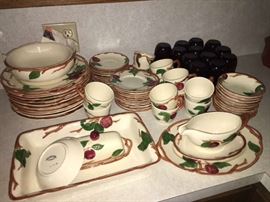 Dish Set