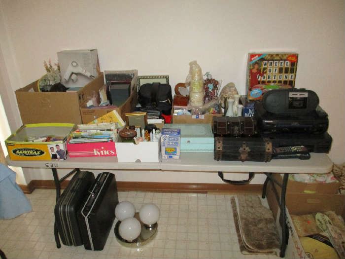 VCRS, OFFICE, TOILETRY, HOUSEHOLD