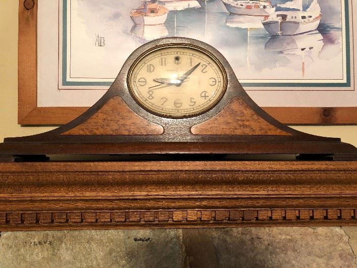  Family Heritage Estate Sales, LLC. New Jersey Estate Sales/ Pennsylvania Estate Sales. Antique Mantel Clock. 