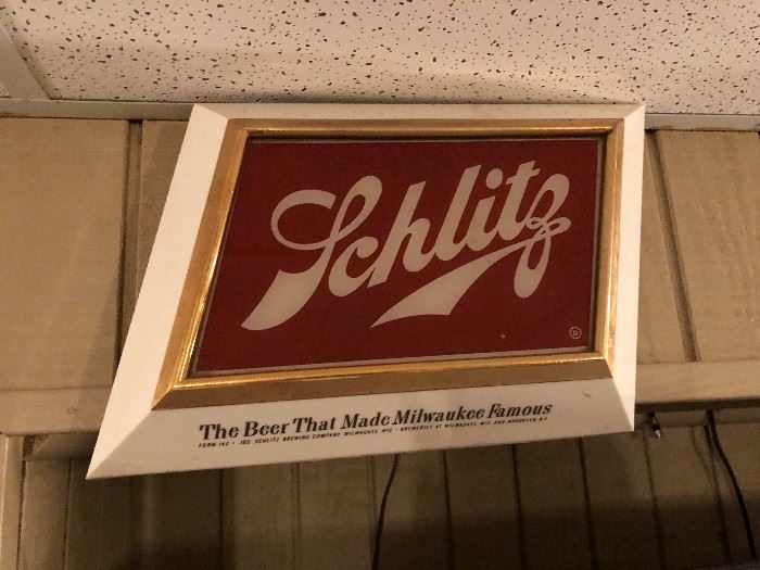  Family Heritage Estate Sales, LLC. New Jersey Estate Sales/ Pennsylvania Estate Sales. Schlitz Beer Sign. 