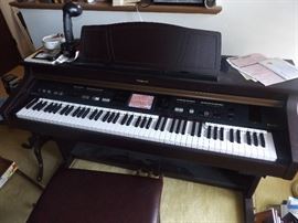 Roland KR107