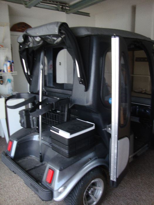 2008 Club Car,  1 year old batteries,