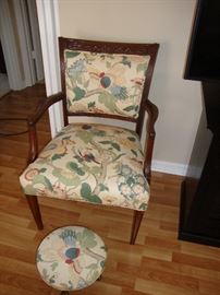 small foot stool included