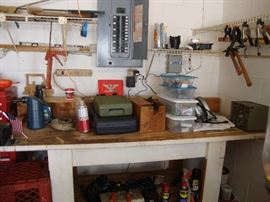 assorted garage items