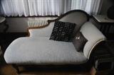 Victorian carved walnut fainting couch