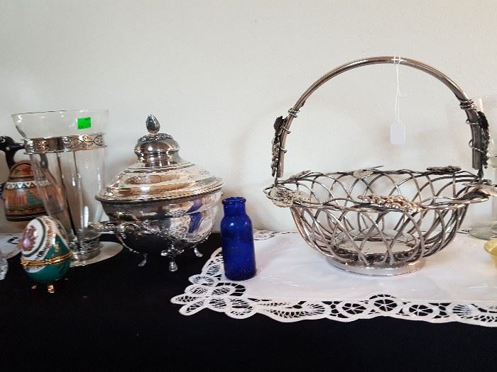 Assorted Silver Plated Items, Sir Frances Drake Silver Plated Pieces