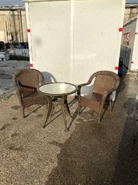 Beautiful Vinyl Wicker Set