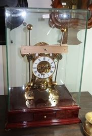 Fuzee clock