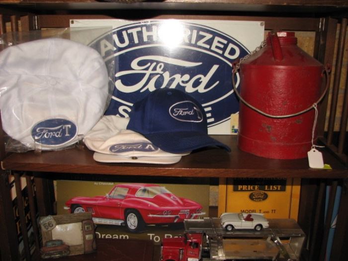 Automotive decor & memorabilia - Ford and more