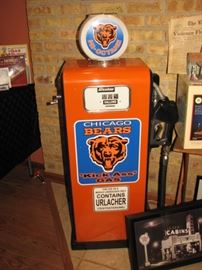 Chicago Bears - Brian Urlacher gas pump novelty