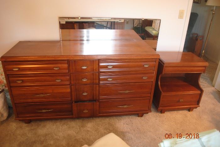 Contemporary dresser and 2 matching end-tables
