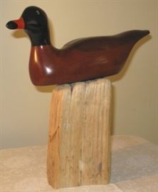 Carved Laughing Gull