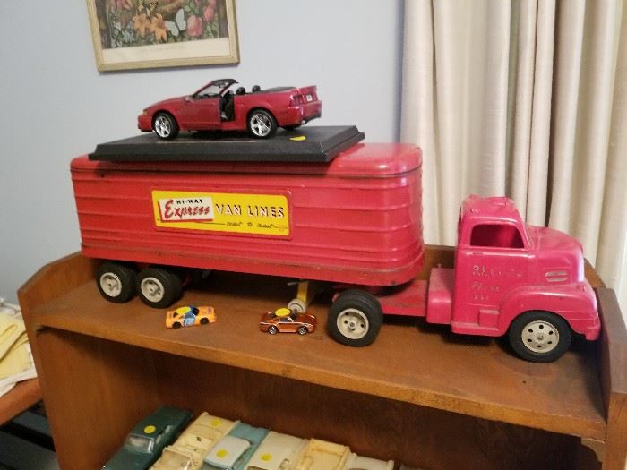 McHugh's Off Three Chopt Estate Sale starts on 5/31/2018