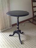 Ethan Allen table