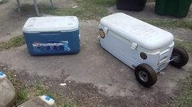 IGLOO COOLERS