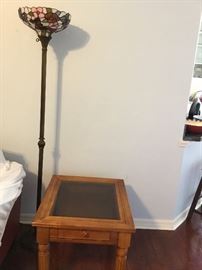 Stow display Table, stained glass floor lamp