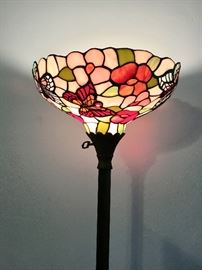 Stained glass lamp