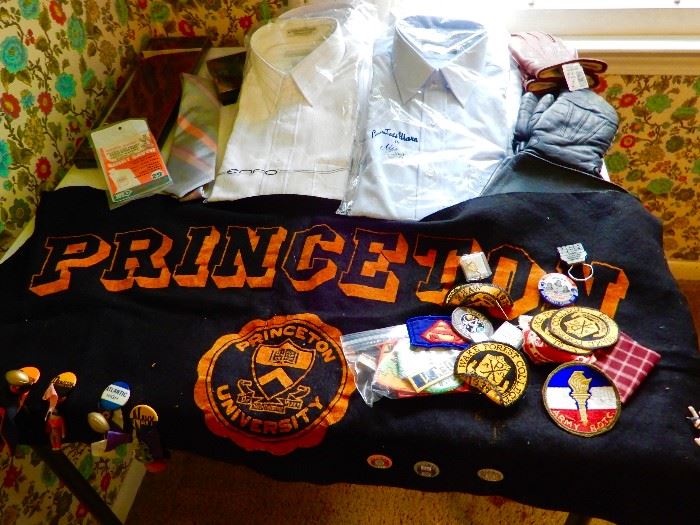 PRINCETON BANNE WITH BADGES