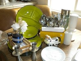 VINTAGE KITCHENWARE