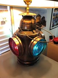 Mo-Pac Railroad Lantern Lamp