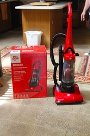 dirt devil vacuum cleaner.