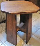 101. Small Original Arts & Crafts Oak Side Table - Approx 18 1/2" High