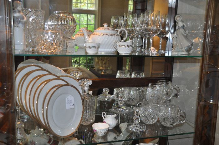 Amazing crystal and fine china to select from!