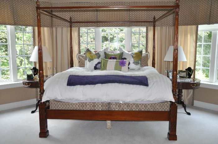 Gorgeous king size mahogany carved four corner poster bed, shown with a Serta pillow-top mattress and box spring