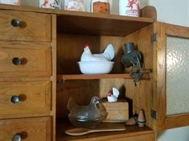nesting hens