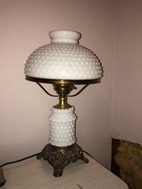 Hobnail milkglass working lamp