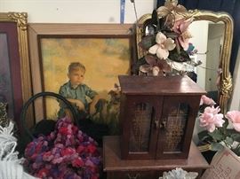 Vintage framed prints, mirrors.