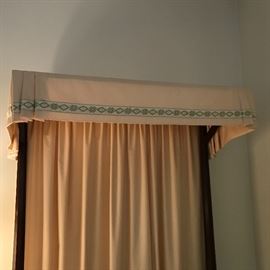 Top detail of Half-Canopy bed